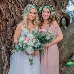 Meet your Posher, Julia